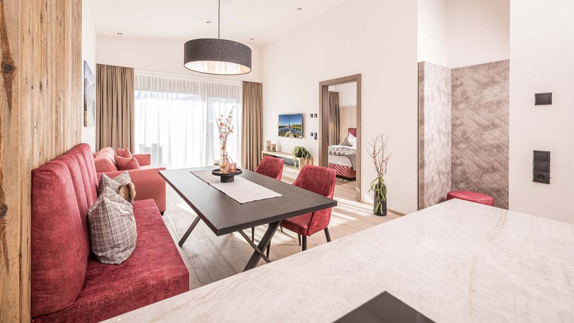 Apartment Top 04