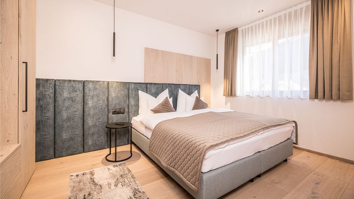 Apartment Top 03